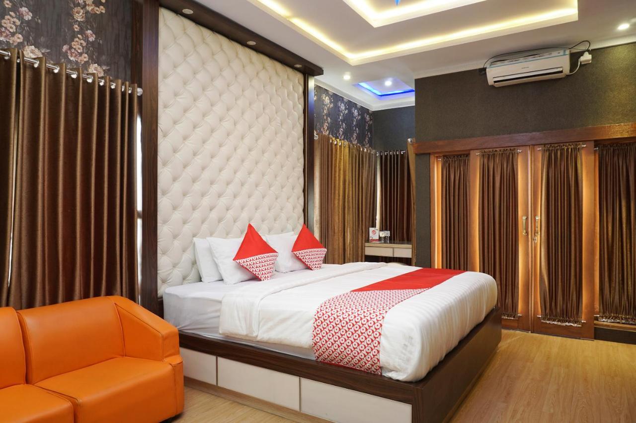 Super Oyo 444 Rafitha Homestay Baturetno Exteriér fotografie